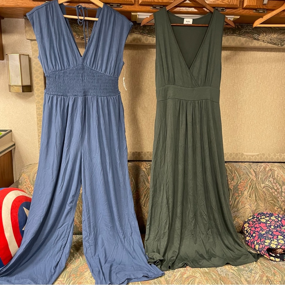 [bundle] 2 V-neck Modal Blend Flowy Draped Dress/Jumpsuit S